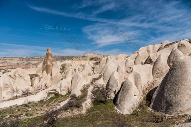 场面富丽的石灰岩地区常见的地形地形和石灰岩采用指已提到的人戈雷姆关于新的