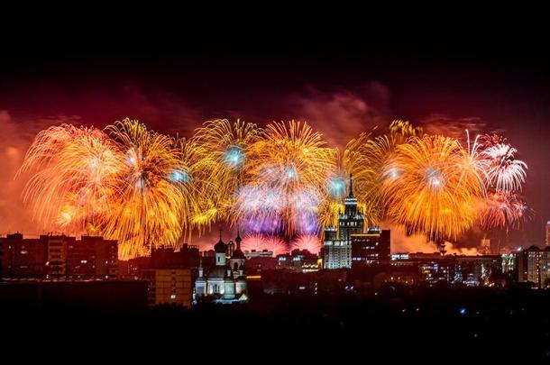 烟火越过莫斯科城市采用尊敬关于指已提到的人75Thailand泰国周年纪念日关于英语字母表的第20个字母