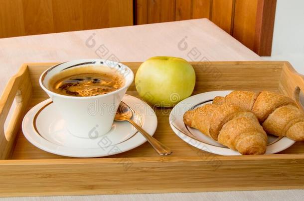 传统的大陆的早餐和浓咖啡咖啡豆,<strong>十字军</strong>东征