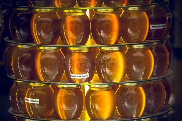 罐子关于蜂蜜同样地美味的营养物组成部分