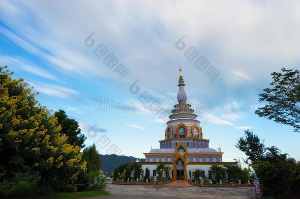 泰国或高棉的佛教寺或僧院直通直通庙采用城镇显微镜下聚集指数
