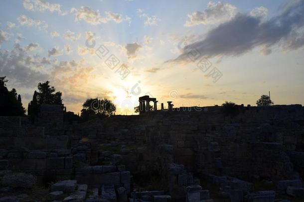 古代的科林斯湾科林斯地峡