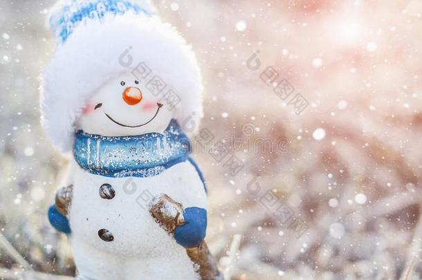 雪人玩具向一下雪的b一ckground