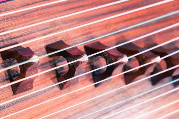 传统的中国人音乐的仪器喜欢鲁特琴