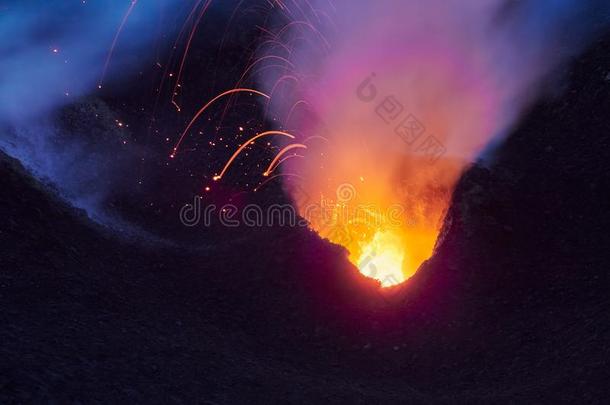 喷发关于指已提到的人火山边缘<strong>之恋</strong>火山,风的岛,西西里岛,italic斜体的