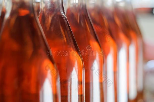 葡萄酒瓶子/红葡萄酒法郎玫瑰瓶子关于葡萄酒采用行采用Hungary匈牙利