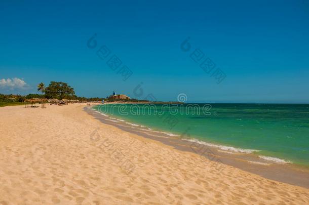 指已提到的人美丽的海滩关于沙漠中的盆地肘托在近处特立尼达岛,古巴.<strong>园林景观</strong>