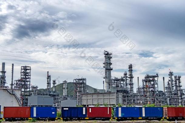 工业的和火车.油精炼厂.气体工业和精炼厂.