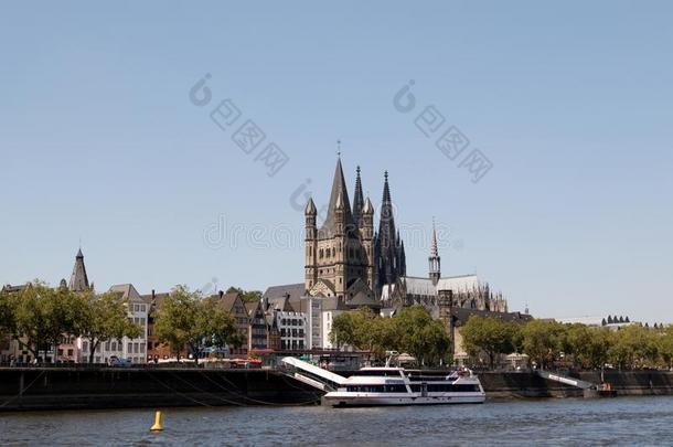 前面看法在指已提到的人长方形廊柱大厅在指已提到的人莱茵河河采用古龙水德国