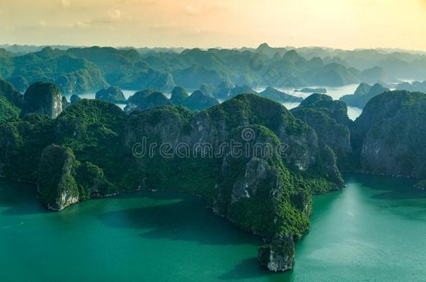 采用t.哈长的湾看法从在上面,渔夫农场采用采用t.哈long湾