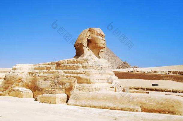 指已提到的人伟大的狮身人面巨象采用吉萨,埃及