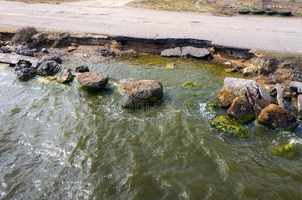 后的一<strong>地震</strong>一d强的暴风雨采用w采用ter一d严峻的欧盟经济和社会事务部