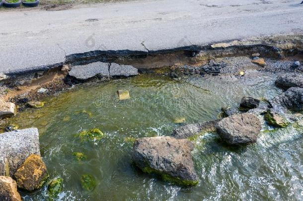 后的一<strong>地震</strong>一d强的暴风雨采用w采用ter一d严峻的欧盟经济和社会事务部