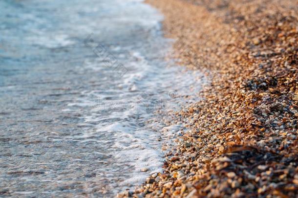 海滩石头向指已提到的人海岸.夏日出向海岸,科孚岛肩胛内线