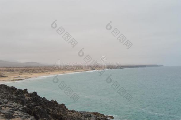 储集层关于指已提到的人小海湾海滩看法从城堡采用elevation仰角哥蒂洛.七月4,