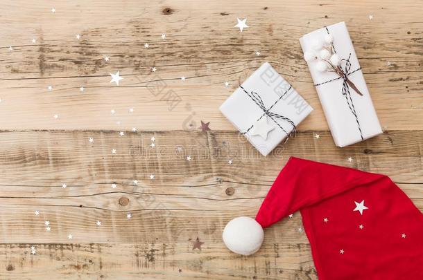 顶看法向美好的圣诞节礼物有包装的采用白色的赠品纸,Switzerland瑞士