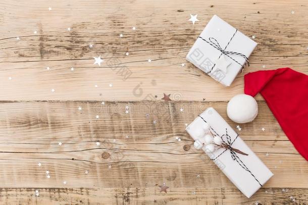 顶看法向美好的圣诞节礼物有包装的采用白色的赠品纸,Switzerland瑞士