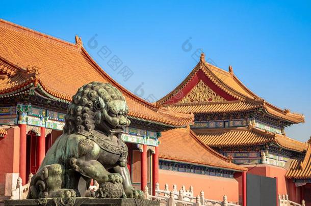 中国人监护人狮子或<strong>石狮</strong>雕像从明王朝纪元,在