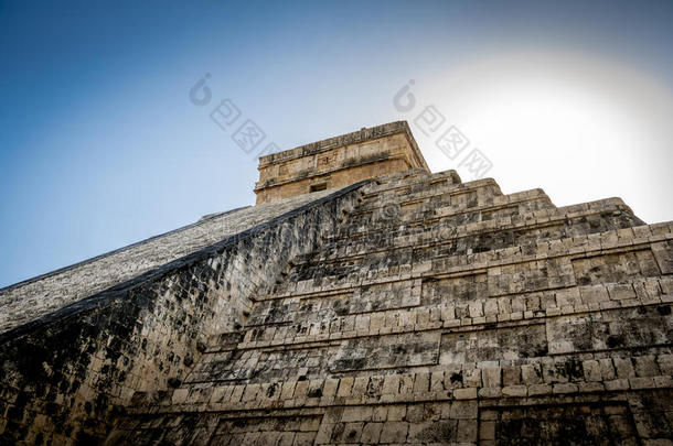 玛雅人的庙金字塔关于库库肯-奇晨伊萨,尤卡坦半岛,墨西哥