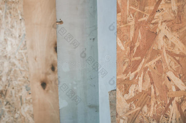 不同的纸关于胶合板和木材采用指已提到的人生产仓库