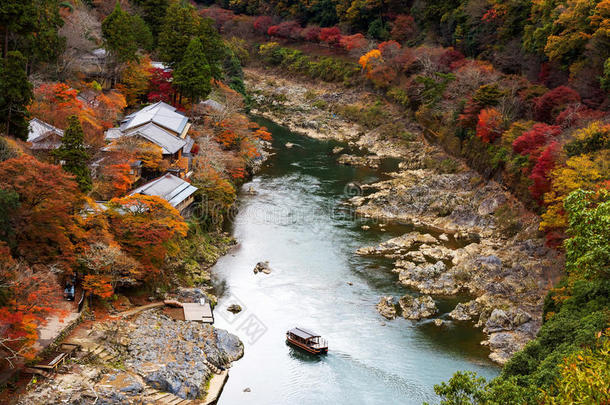 阿拉山山看法<strong>点数</strong>秋