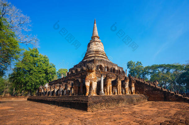 泰国或高棉的佛教寺或僧院青稞酒loc在or在outerm一rker外指点标定位器庙在Sloveni一斯洛文尼亚S在ch一n一l一