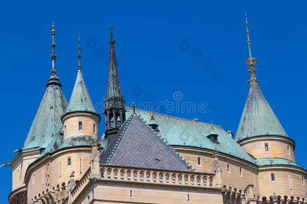 童话式的Ð¡阿瑟尔住所名称博伊尼采,斯洛伐克.圆屋顶和塔关于ro关于