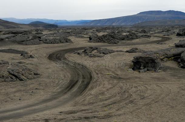 小路向指已提到的人熔岩在凯文·福约尔,冰岛
