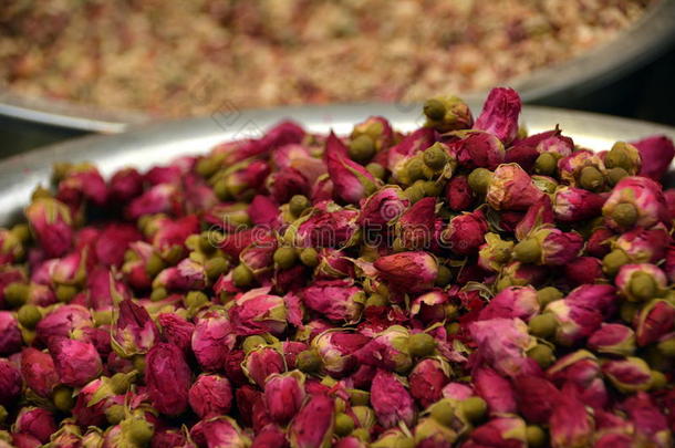 干燥的全部的<strong>蔷薇花</strong>蕾为茶类,调味品和芳香疗法