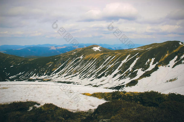 春季风景采用指已提到的人喀尔巴阡山脉的mounta采用s