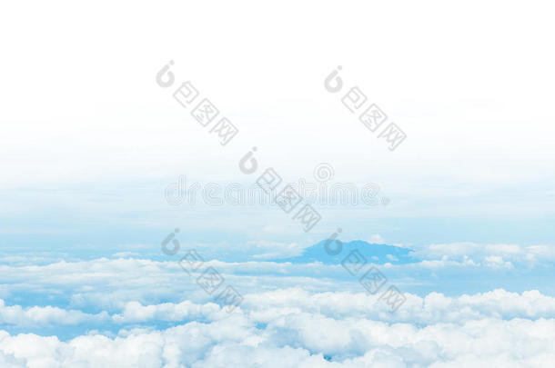 <strong>压条</strong>法关于云和穆坦向白色的天背景