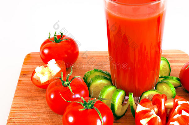 <strong>番茄果汁</strong>使人精神焕发的喝健康的喝夏喝s