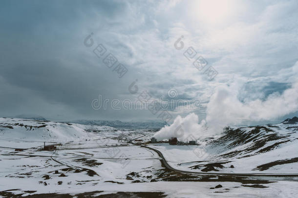 令人晕倒的冰岛风景摄影.同行的从寒冷的峡湾