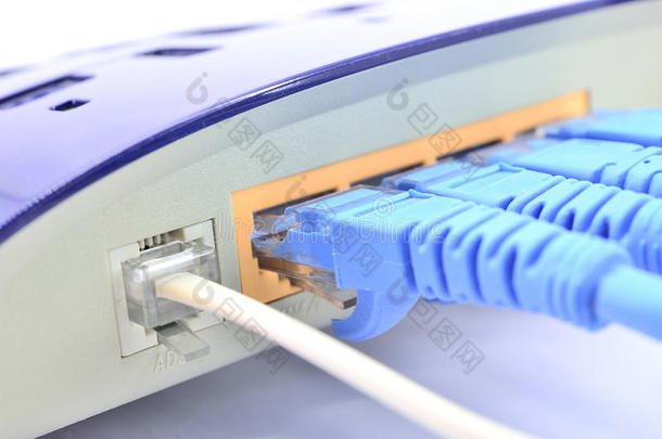 AsymmetricalDigitalSubscriber线条非对称数字用户线路线条连接器和锐气线条向网装置