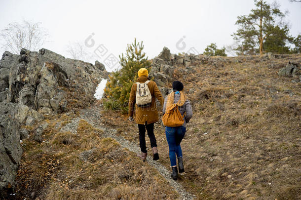 摄影者摄影师向一小山