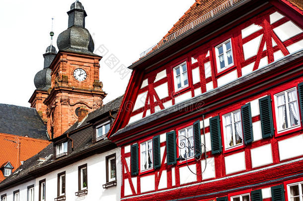 历史的建筑学采用巴罗克式的城镇阿莫尔巴赫,德国
