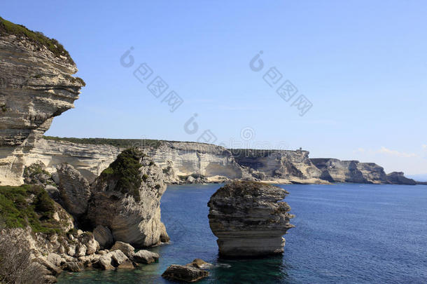 白色的悬崖一起指已提到的人海岸关于博尼<strong>法</strong>乔,Sou指已提到的人rn科西嘉艾拉来源于西班牙语地名