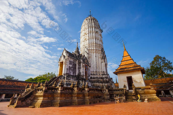 泰国或高棉的佛教寺或僧院太沙<strong>旺</strong>庙采用<strong>大</strong>城府,泰国