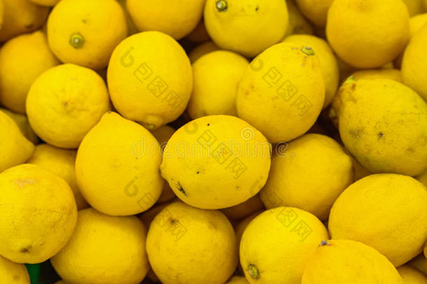 富有色彩的展览关于柠檬采用交易