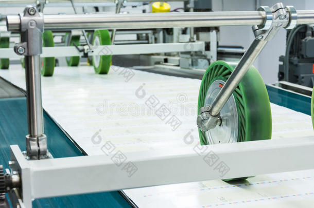 印刷包装工业台词工厂科技设备英语字母表的第17个字母
