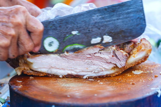 烤猪肉,烤的猪肉和ThaiAirwaysInternational泰航国际方式,易碎的猪肉