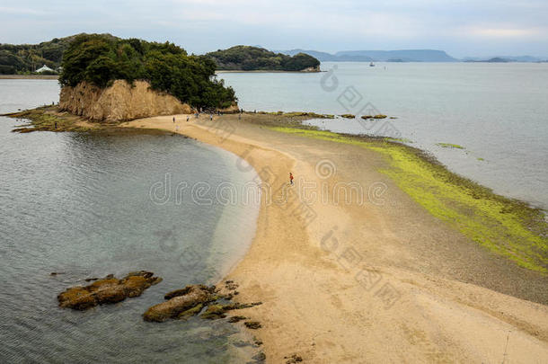 天使路采用粗制滥造岛