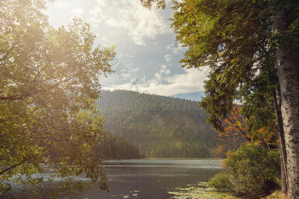 一美丽的风景地点在指已提到的人湖gre在阿伯尔
