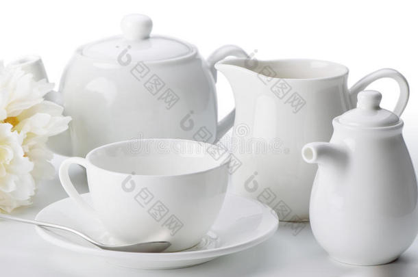 中国茶水放置关-在上面隔离的向白色的背景