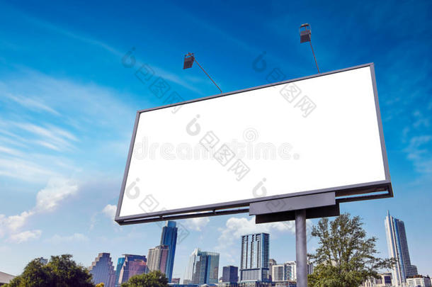 户外的大街广告横幅广告牌假雷达