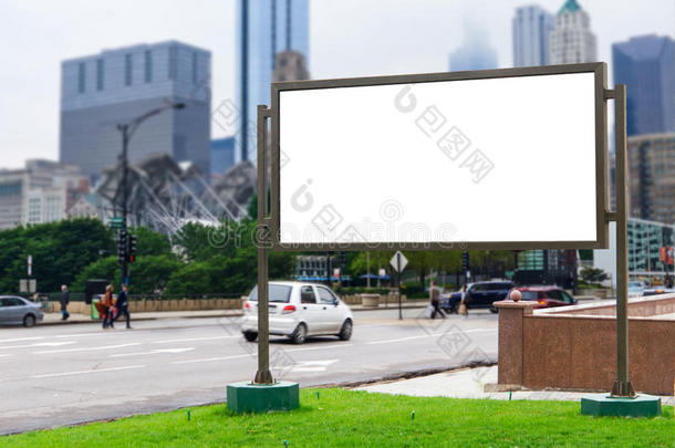 户外的大街广告横幅广告牌假雷达
