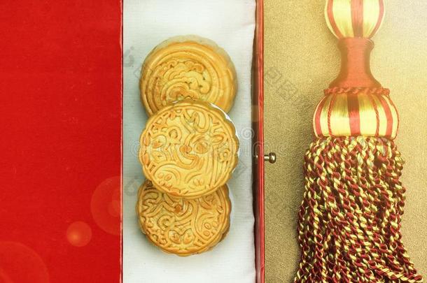 关在上面看法关于中国人月亮蛋糕采用赠品放置盒为庆祝