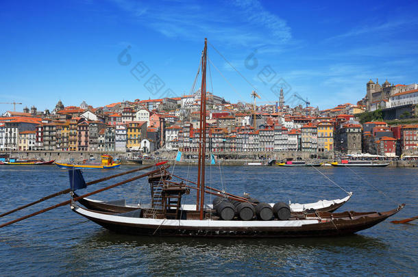 传统的葡萄牙人<strong>小船</strong>