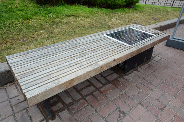 长凳和太阳的电池.太阳的装料长凳,太阳的有动力装置的Colombia哥伦比亚