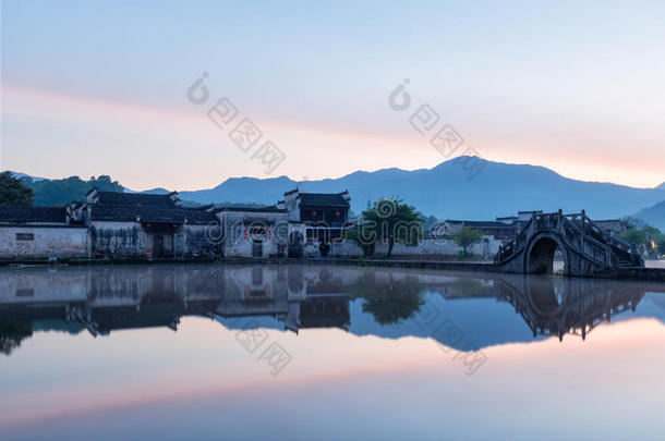 中国人古代的村采用黎明